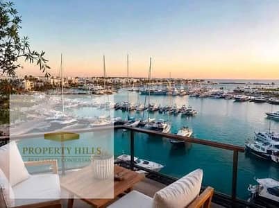 A fully finished corner villa overlooking the marina and yachts in the prime location of Ras El Hekma by Salt