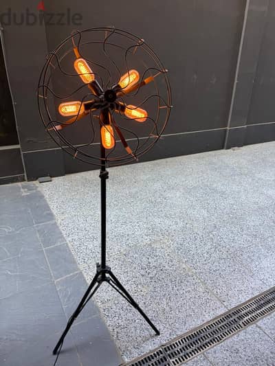 Industrial floor lamp