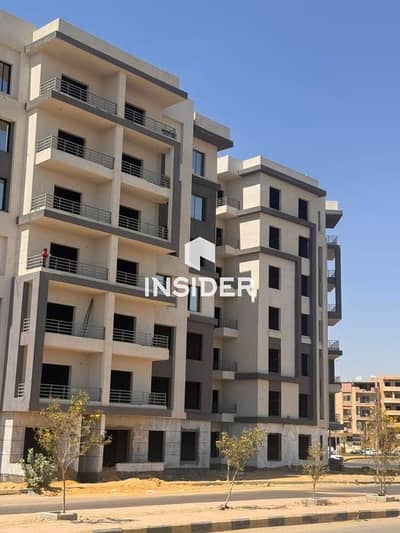 Fully finished apartment on installments — a great deal in a prime location at Mayan Compound, El Shorouk, right next to Madinaty. Ready for viewing