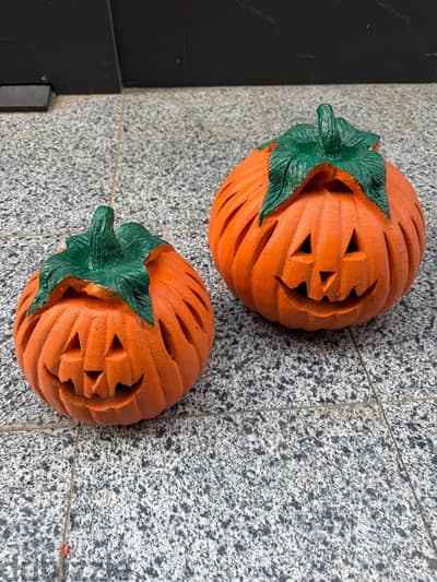 طقم قرعتين ديكور هالوين / Halloween Pumpkins (Pair)
