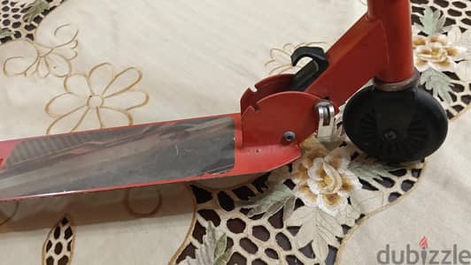 سكوتر اطفالى ٦ سنين وارد الخارج