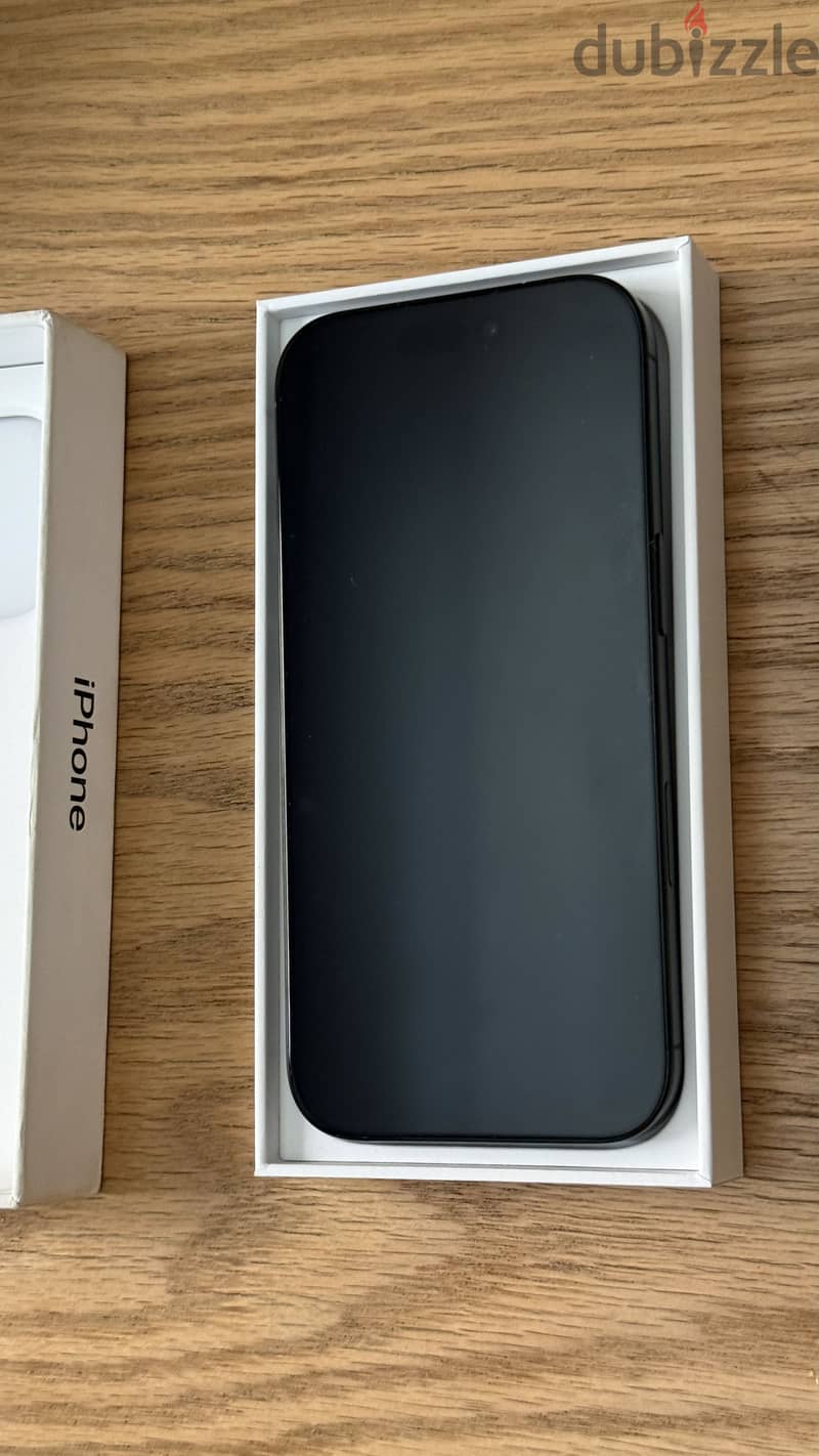 Apple - iPhone 16 Pro 4
