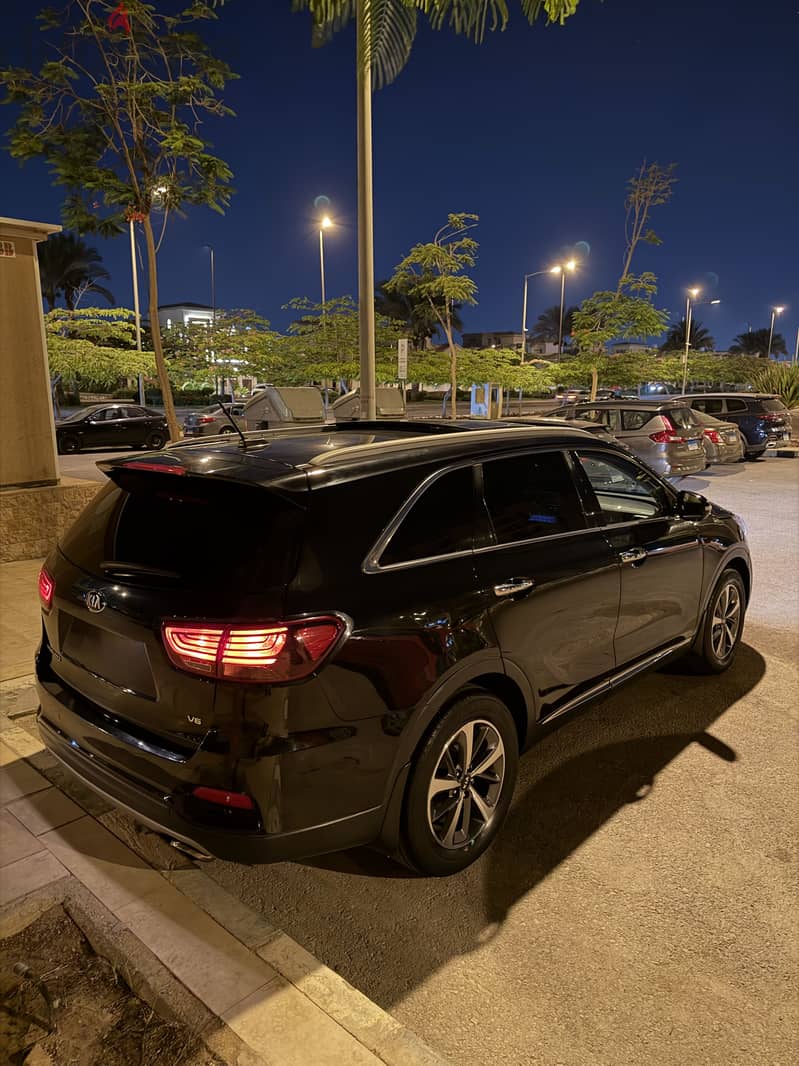 كيا سورينتو 2020 ٧ راكب المكنة الكبيرة V6 3500 cc