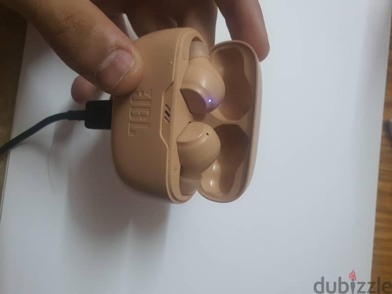 JBL Wave Beam 1