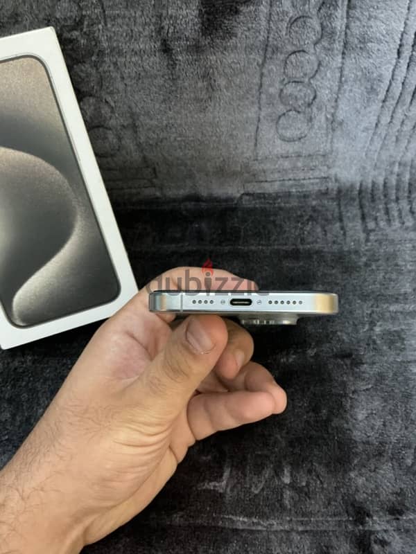 iPhone 15 pro max 3