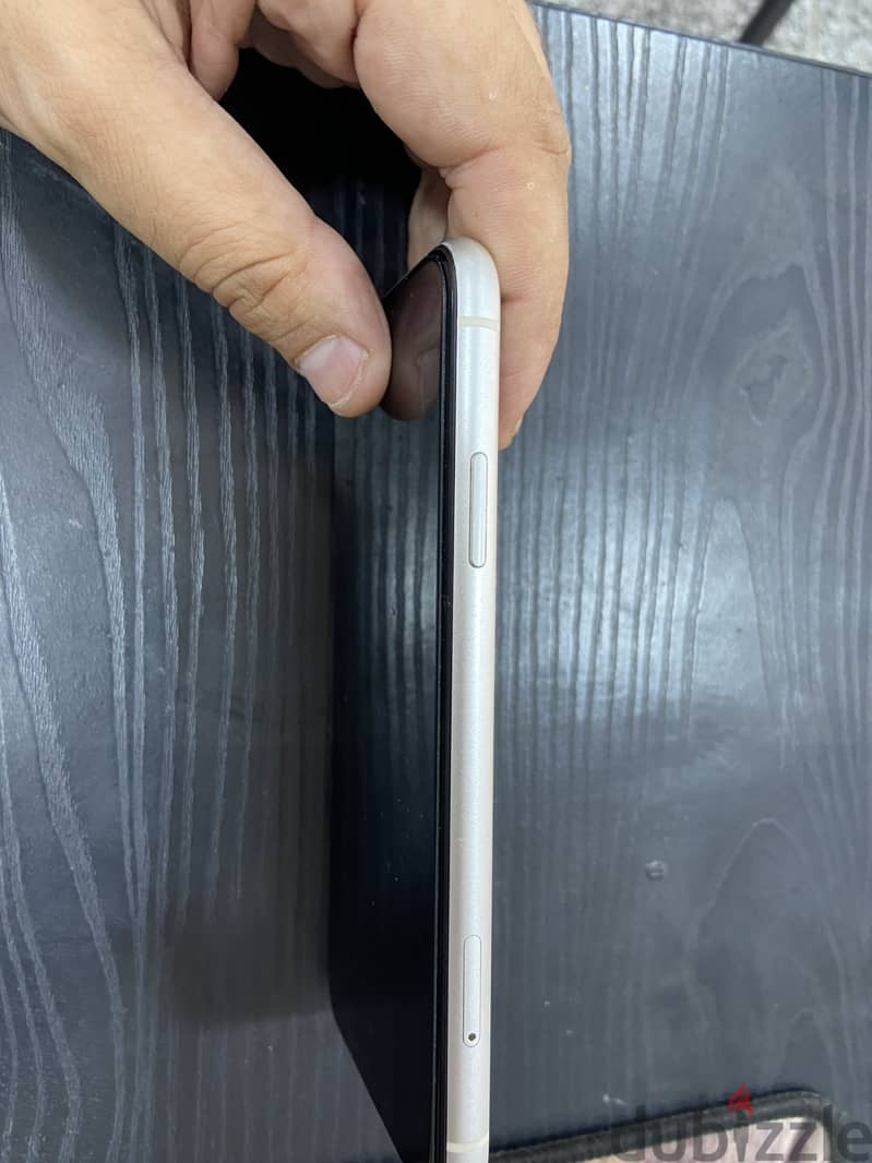 Apple - iPhone 11 1