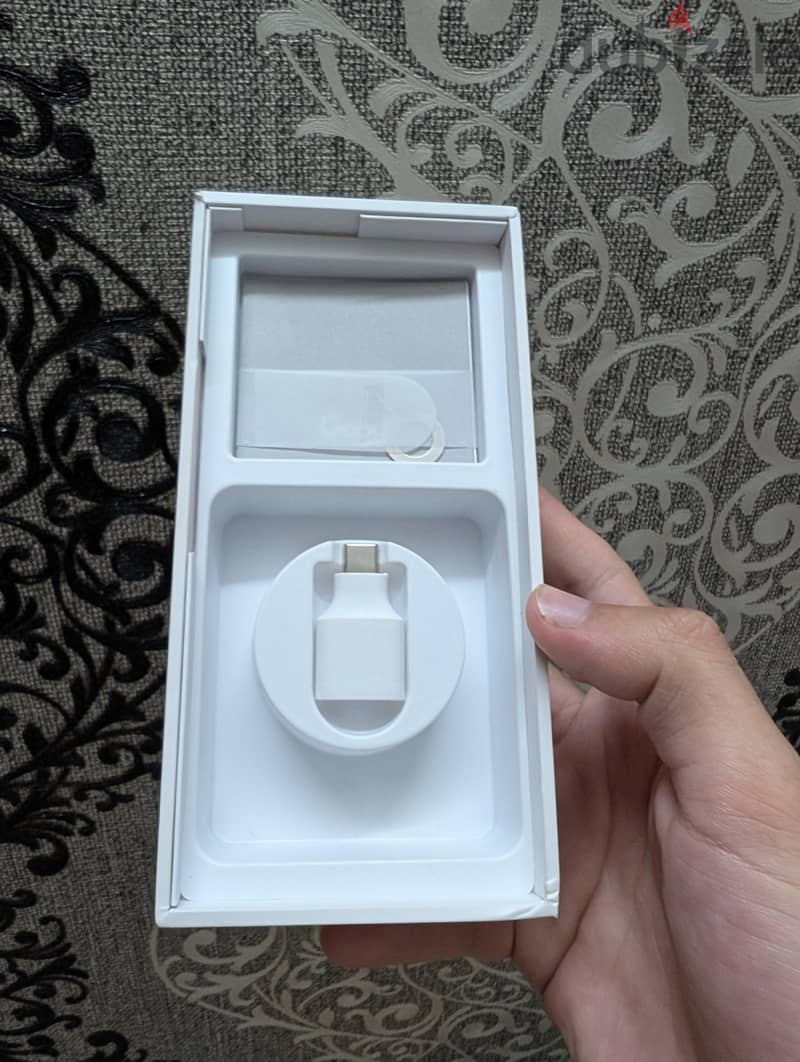 Google Pixel 8 5