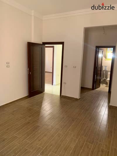Ultra super lux apartment for rent in Al-Banfsaj villas, First Settlement at a great price, only Aser