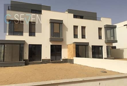 سوديك فيليت (Sodic Villette)  توين هاوس (Twin House) مساحة المباني: 310 متر مربع مساحة الأرض: 410 متر