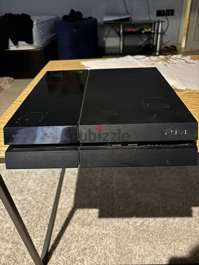 PlayStation 4 used with games