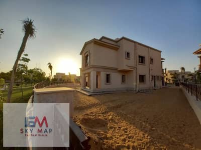 Special opportunity to own a standalone villa A3 in Madinaty with a large land suitable for building a swimming pool. Total contract (Reservation 9/2023)