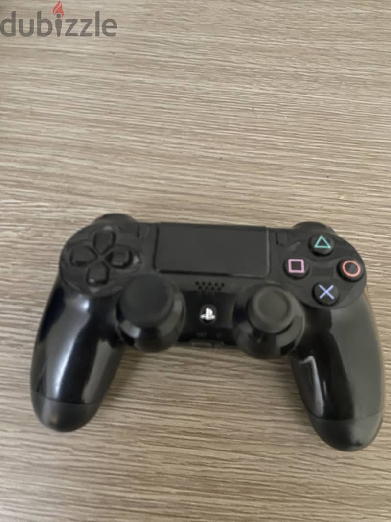 PS4 really good condition 1
