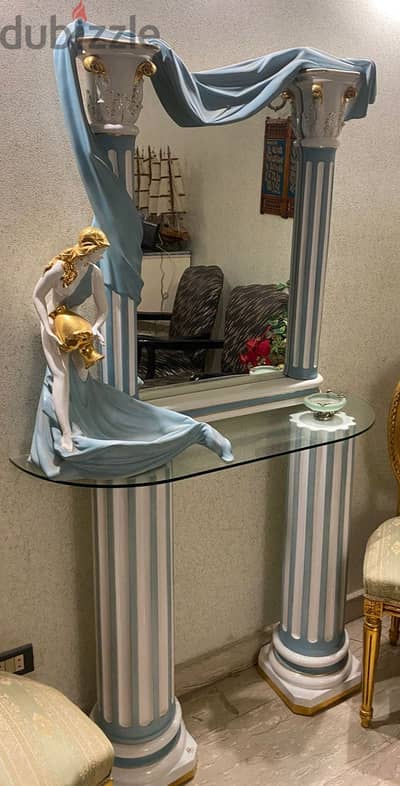 Italian porcelain antique mirror. Capodimonte