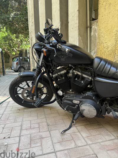 Harley davidson sportster iron 883 2017 with engine guard