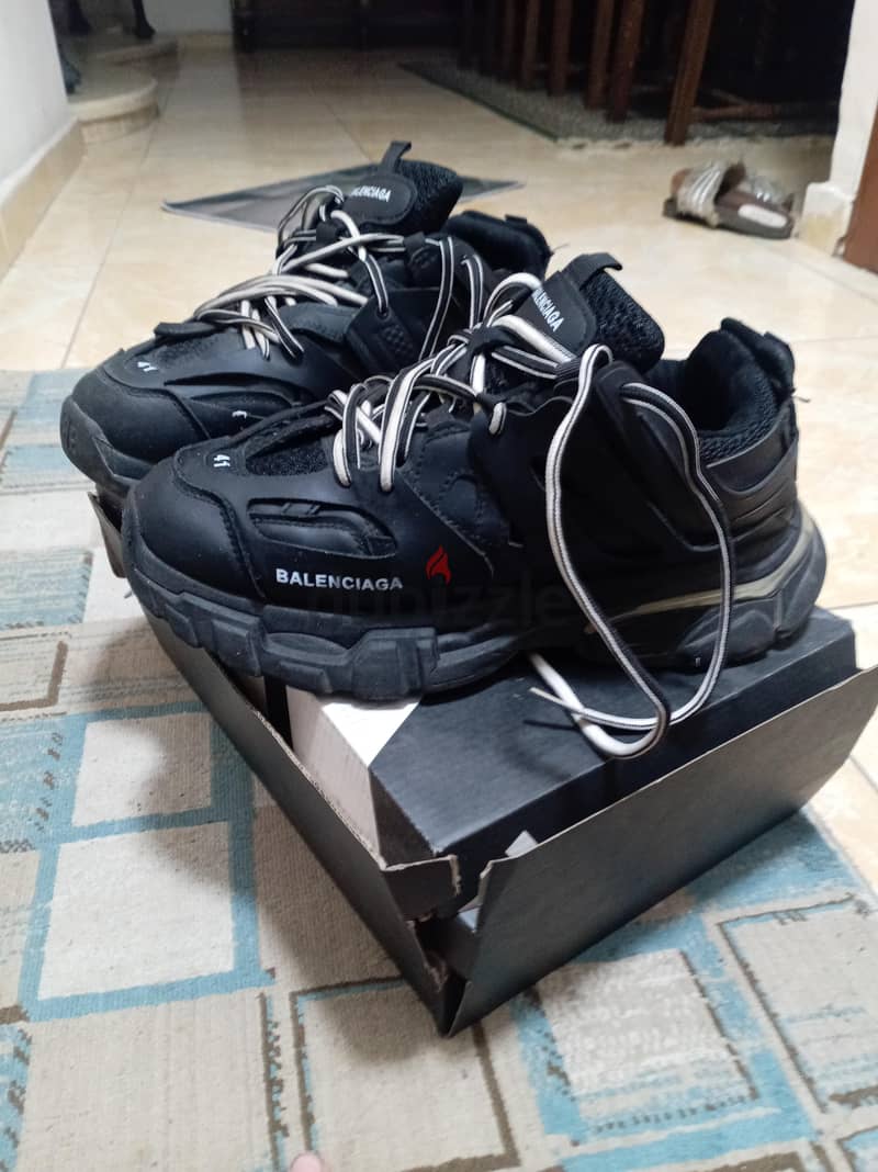 Balenciaga track 2