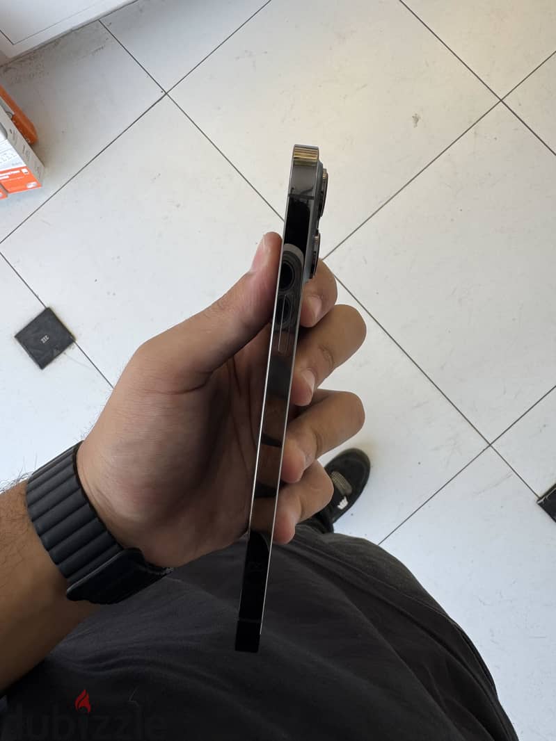 Apple - iPhone 13 Pro Max 1