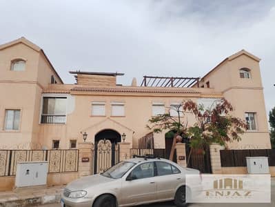 -فيلا للبيع  في مدينتي نموذج Y  بسعر مميز جدا باكبر مساحه الاراضى  واميز لوكيشن بالقرب من  اوبن اير مدينتى
