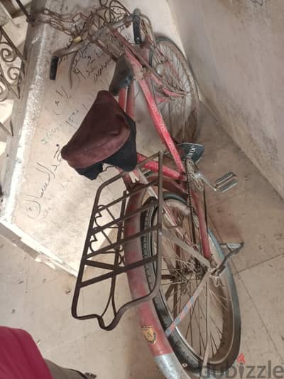 عجله للبيع حاله الجديدة حالتها محترمه مش عايزة غير سمير داخلي العجله