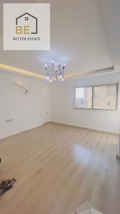 شقة للبيع في ذا سكوير - بسعر مميز - فيو مميز