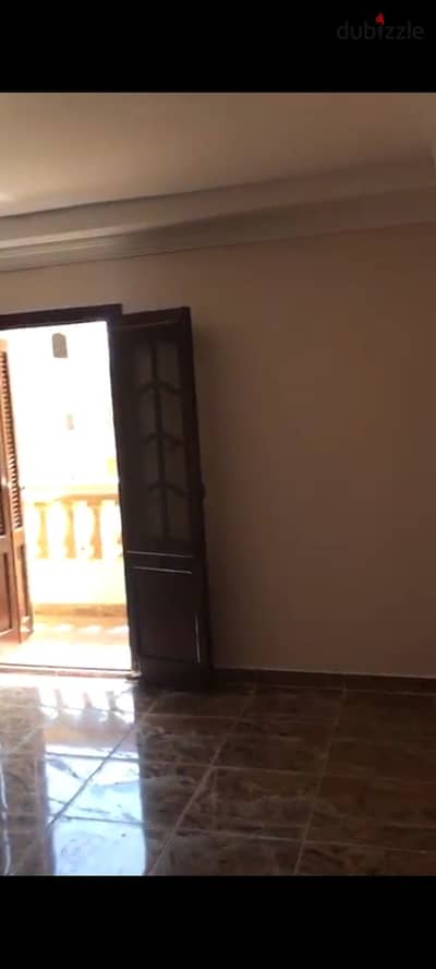 Apartment for rent unfurnished in Sheikh Zayed district 9