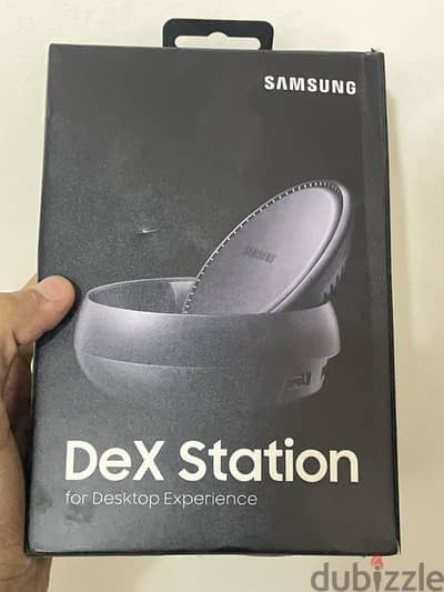 DeX station for desktop experience