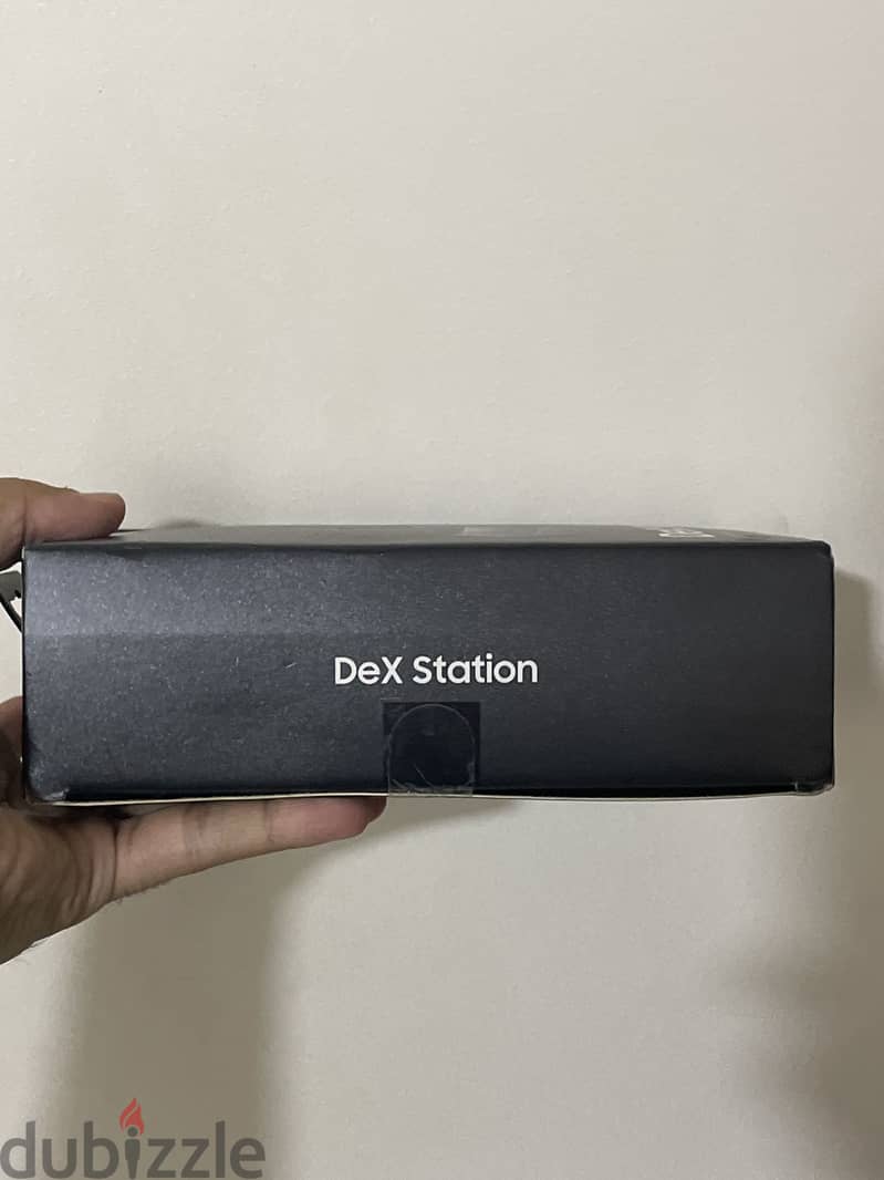 DeX station for desktop experience 1