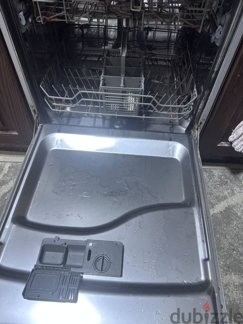 Fresh dishwasher sliver 2