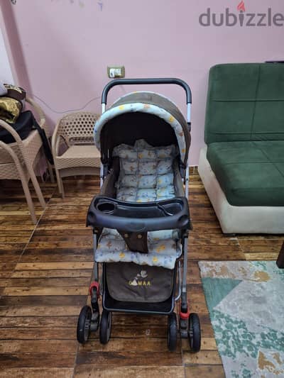 عربة أطفال GOMAA بحالة ممتازة