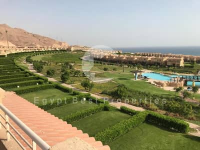 ريسيل اقل من سعر الماركت تكملة اقساط 3 غرف فيو بحر شاليه للبيع في تلال العين السخنة
