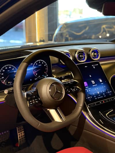 Mercedes-Benz C200 2026