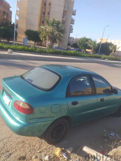 دايو لانوس 1999