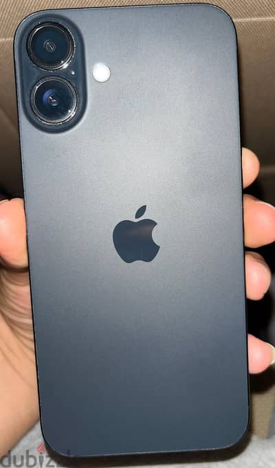 آبل - آيفون 16 بلس