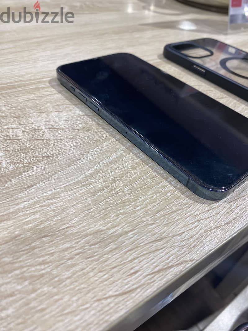 Apple - iPhone 12 Pro Max 4
