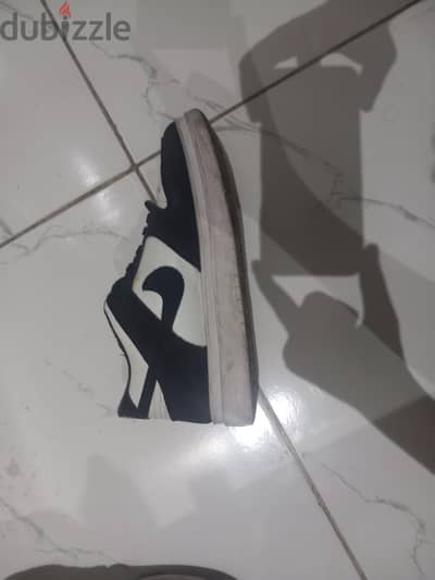 جزمه DUNK ابيض واسود