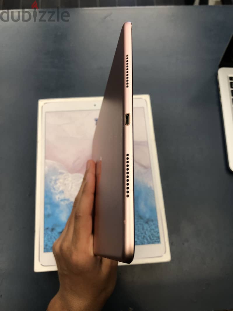 iPad  pro  9.7 inch 256GB 3
