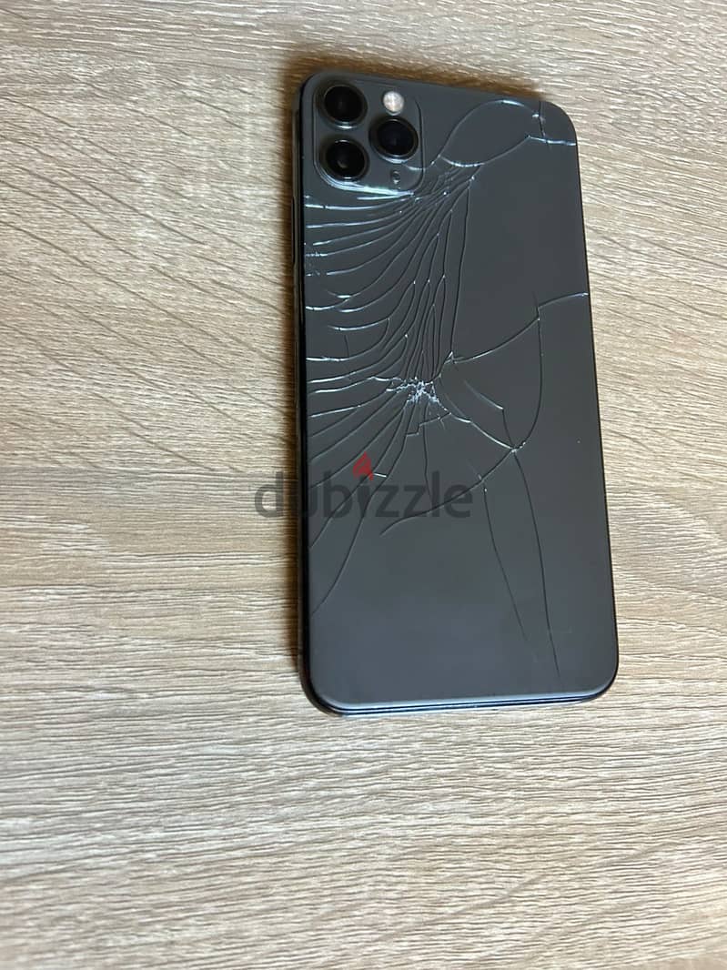 Apple - iPhone 11 Pro Max 1