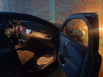 Peugeot 508 2016
