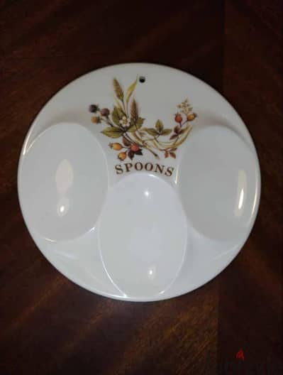 Used spoon rest Saint Michael brand