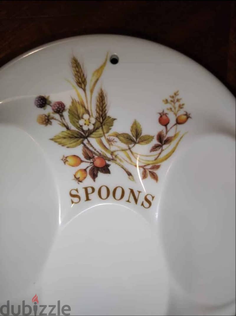 Used spoon rest Saint Michael brand 2