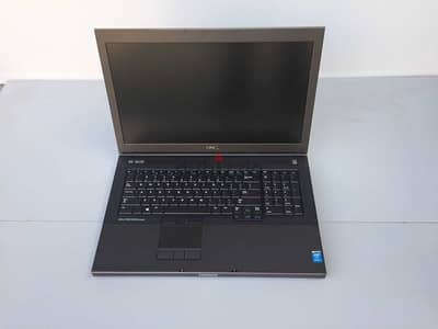 للبيع Dell Precision M6800 – Workstation احترافي بكارتين شاشة