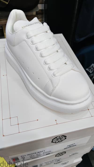 فلاتة Alexander McQueen mirror