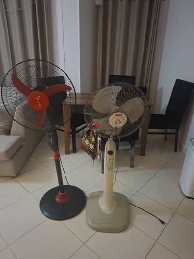 عدد ٢ مروحه مستعمل  فريش وصينى