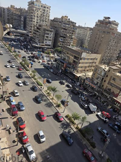 عباس العقاد الرئيسي شقه للايجار و تصلح عياده و مكتب