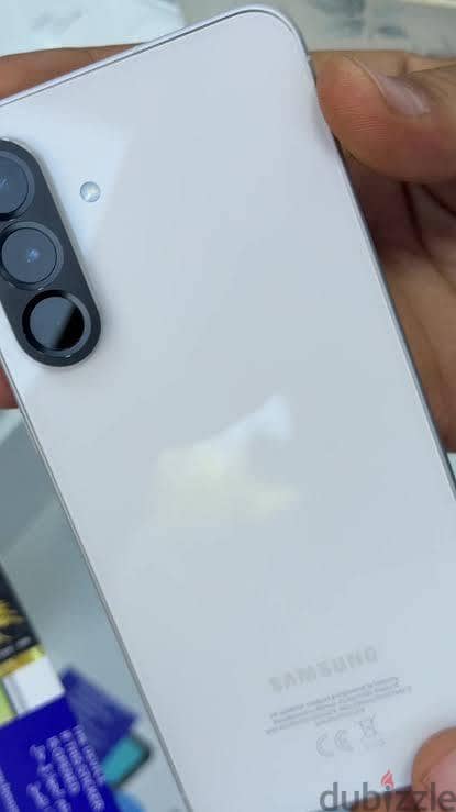 Samsung A56 1
