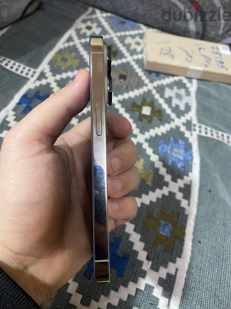 آبل - آيفون 14 برو 4