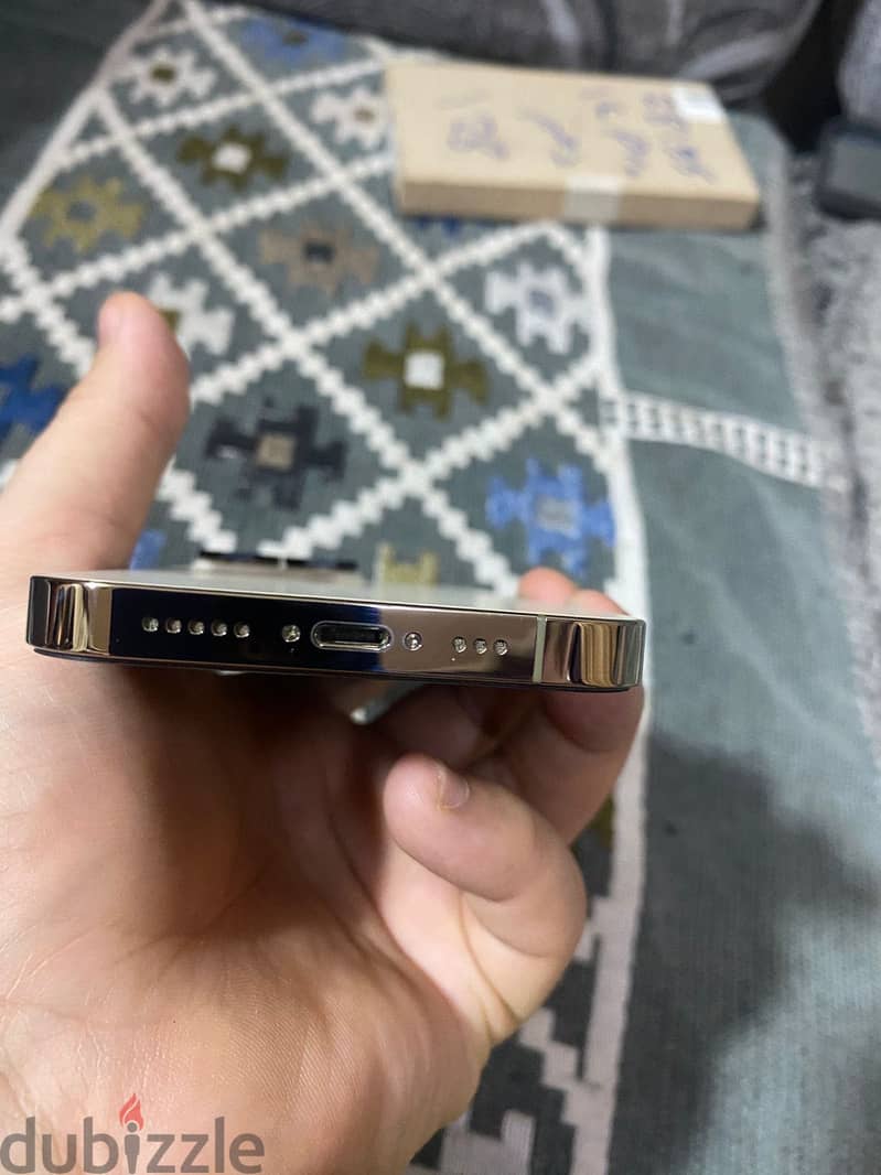 آبل - آيفون 14 برو 5