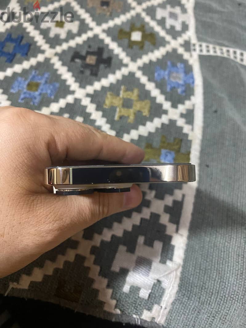 آبل - آيفون 14 برو 7