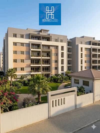Prime location apartment, ready for immediate viewing, available for immediate occupancy in 6 months, in the fully serviced Jayd Compound