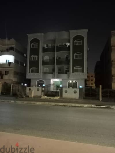 شقة للبيع بمدينة بدر خطوات من الجامعة الروسية دقائق من العاصمة