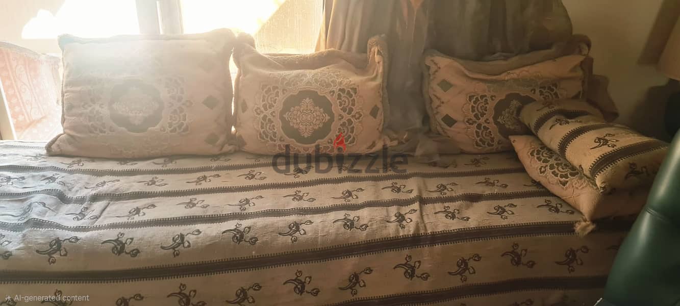 ركنة مغربي ركنة كبيرة بالترابيزة رخام باامراتب هابيتات مطلوب ٢٠الف